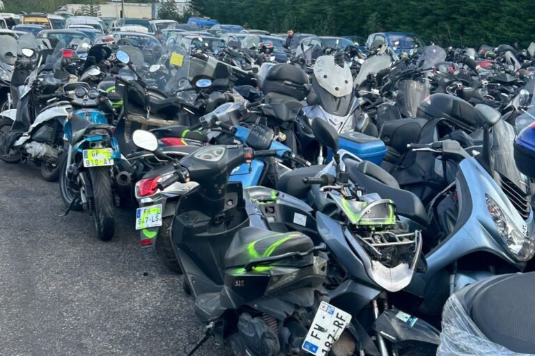 Motos et scooters pris en charge pour destruction